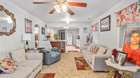 69 W South St, Tracy, CA 95376 photo 8