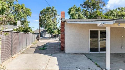 2404 Ada St, Modesto, CA 95354 photo 27