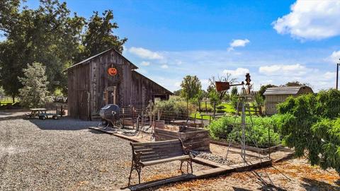 312 E Clausen Rd, Turlock, CA 95380 photo 64