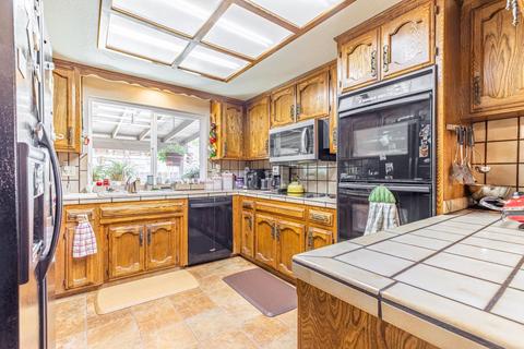 1317 N Pointe Pl, Modesto, CA 95355 photo 9