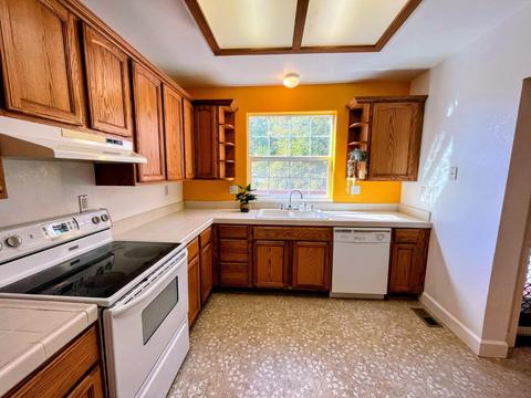 122 Murphy St, Grass Valley, CA 95945 photo 7