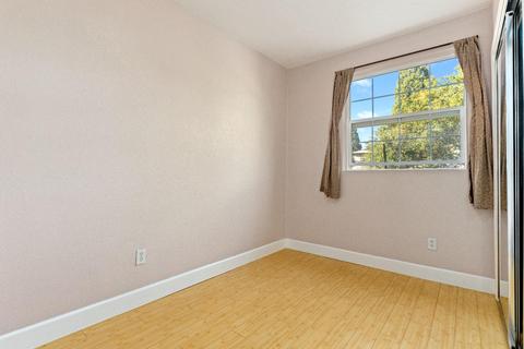 122 Murphy St, Grass Valley, CA 95945 photo 13