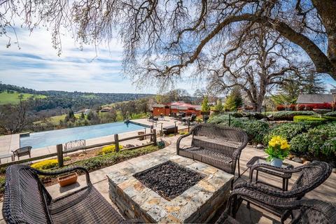 346 E Sutter Crst, Sutter Creek, CA 95685 photo 3