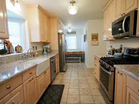 1027 Sierra St, Turlock, CA 95380 photo 10