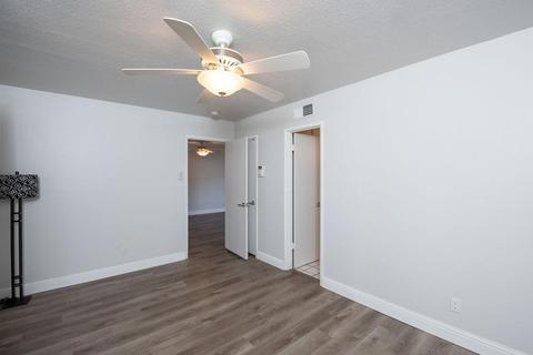 805 Tully Rd #9, Modesto, CA 95350 photo 10