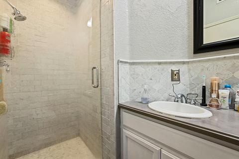 3504 Will Scarlet Way, Modesto, CA 95355 photo 23