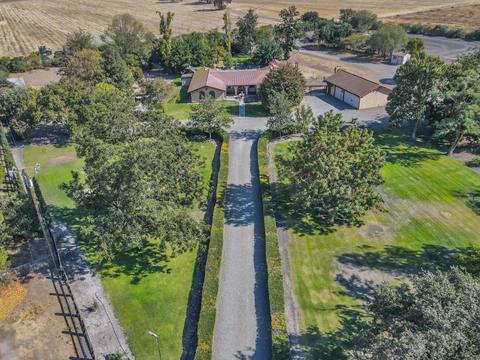 982 E Dudley Rd, French Camp, CA 95231 photo 1