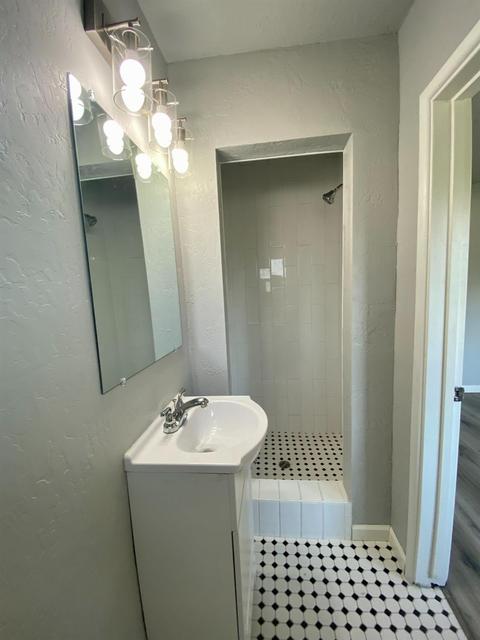 1005 Sansome Ct, Modesto, CA 95350 photo 11