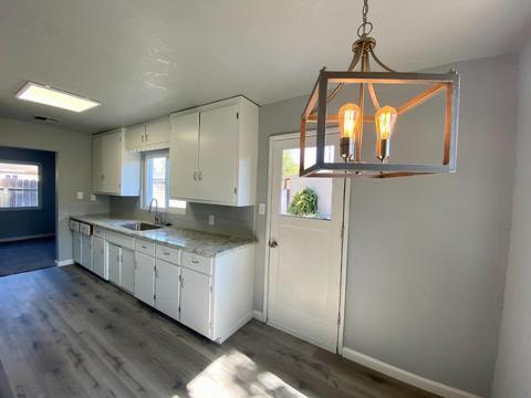 1005 Sansome Ct, Modesto, CA 95350 photo 9
