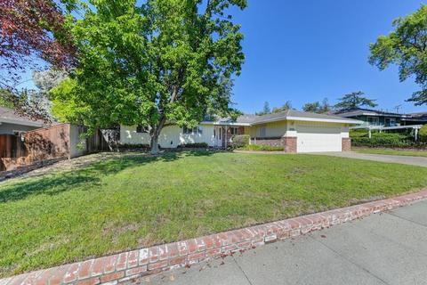 6243 Meadowvista Dr, Carmichael, CA 95608 photo 2