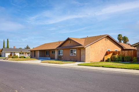 684 Garden Gate Dr, Manteca, CA 95336 photo 8