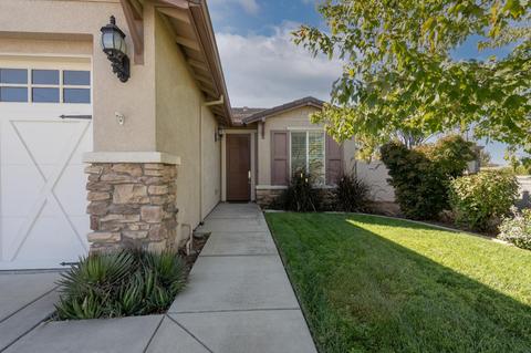 2395 Shadow Berry Dr, Manteca, CA 95336 photo 2