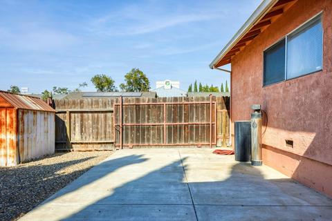 15101 Cambridge Dr, Lathrop, CA 95330 photo 23
