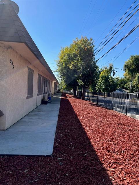 905 Sutter, Modesto, CA 95351 photo 5