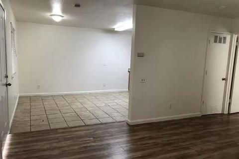 905 Sutter, Modesto, CA 95351 photo 11