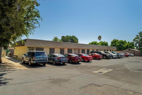 905 Sutter, Modesto, CA 95351 photo 2