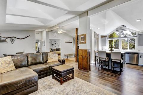 12775 Silver Crest Dr, Grass Valley, CA 95945 photo 9