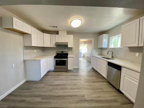 26 Weber Ave, Patterson, CA 95363 photo 14