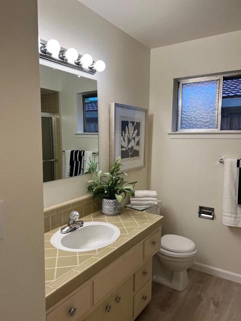 915 Villanova Dr, Davis, CA 95616 photo 28
