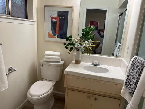 915 Villanova Dr, Davis, CA 95616 photo 34