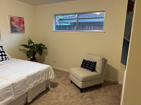 915 Villanova Dr, Davis, CA 95616 photo 32