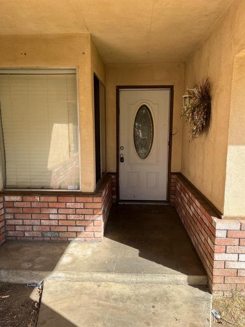 1642 Loretta Ln, Ceres, CA 95307 photo 4