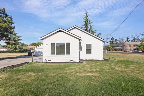 1345 Sunrise Ave, Modesto, CA 95350 photo 5