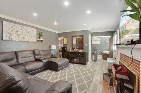 511 Summit Pl, Stockton, CA 95207 photo 9