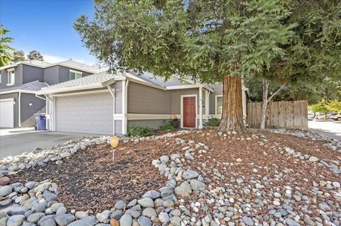 8358 Hillsbrook Dr, Antelope, CA 95843 photo 3