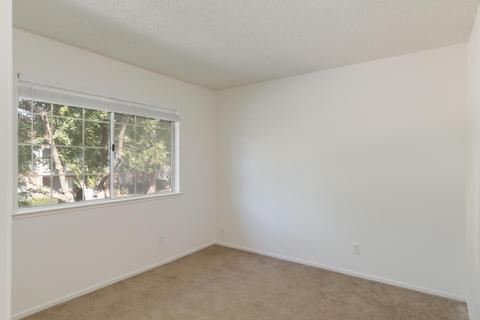 3960 Oak Villa Cir, Carmichael, CA 95608 photo 18