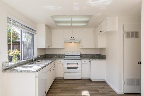 3960 Oak Villa Cir, Carmichael, CA 95608 photo 4
