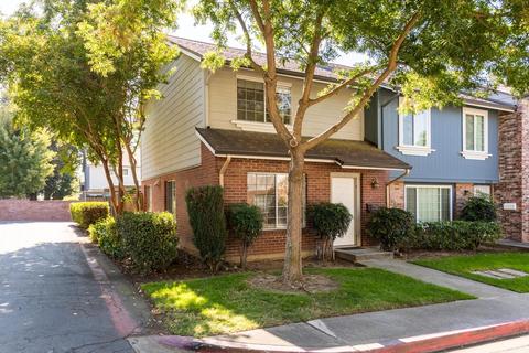 3960 Oak Villa Cir, Carmichael, CA 95608 photo 2