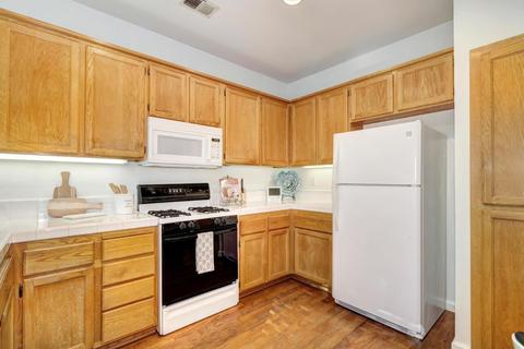 1013 Trinita Ter, Davis, CA 95618 photo 17