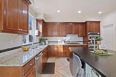 2064 Katnich Ln, Lodi, CA 95242 photo 18