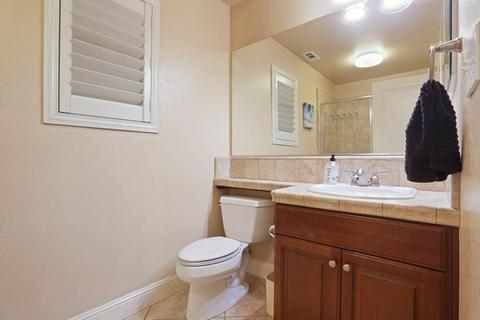 2064 Katnich Ln, Lodi, CA 95242 photo 7