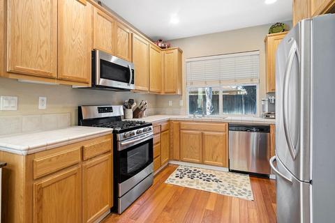 4425 Tropaz Ln, Tracy, CA 95377 photo 9