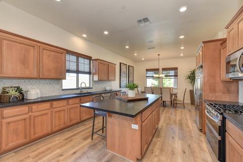 2800 Broken Bit Ln, Rocklin, CA 95765 photo 8