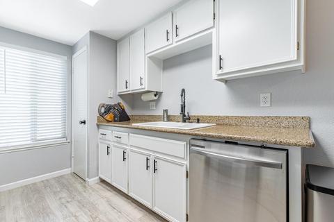 1313 Floyd Ave #173, Modesto, CA 95355 photo 11