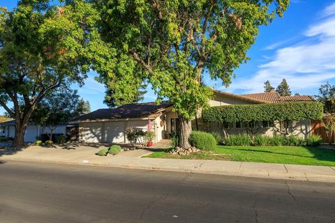 501 Leveland Ln, Modesto, CA 95350 photo 2