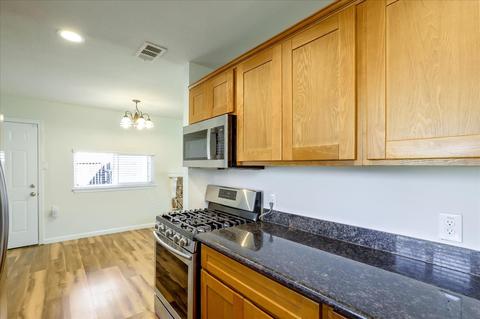 3713 Holloway Ln, Carmichael, CA 95608 photo 7