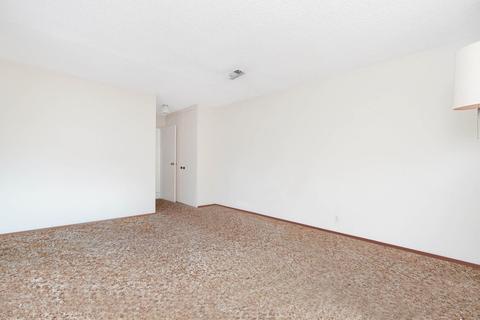 685 Drucilla Dr, Mountain View, CA 94040 photo 22