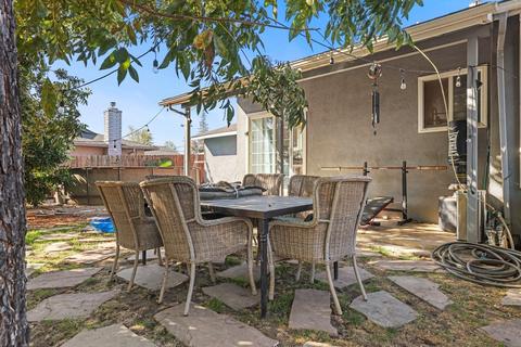 877 E C St, Oakdale, CA 95361 photo 36