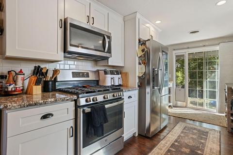 877 E C St, Oakdale, CA 95361 photo 14