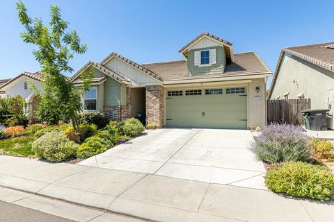 4105 Snowfire Dr, Modesto, CA 95357 photo 2