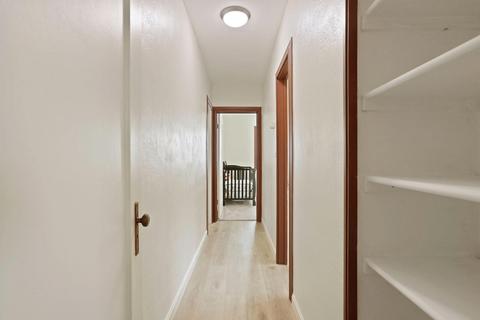 504 E Tokay St, Lodi, CA 95240 photo 20