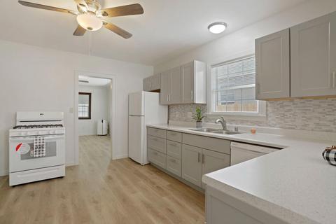 504 E Tokay St, Lodi, CA 95240 photo 9