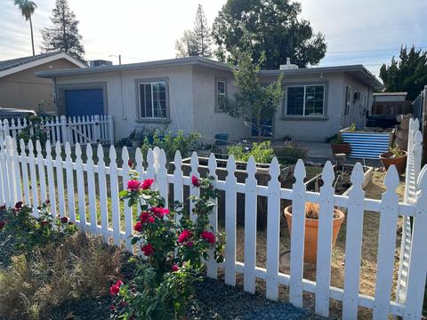 1015 Jackson St, Gridley, CA 95948 photo 2