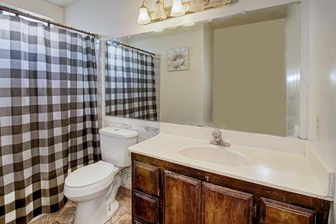 147 A St, Galt, CA 95632 photo 38