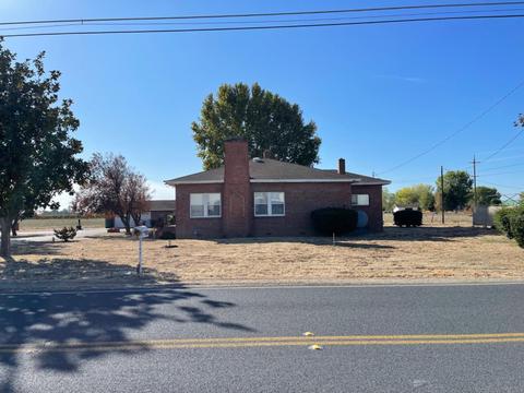 6058 E Pine St, Lodi, CA 95240 photo 1