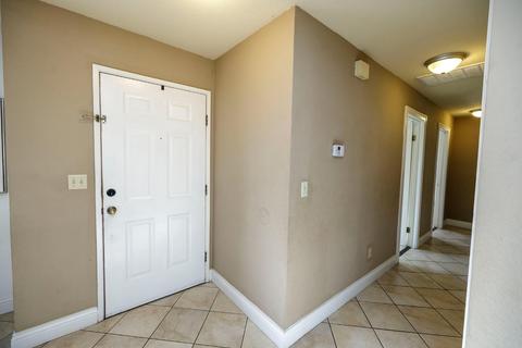 1200 Antelope Ln, Modesto, CA 95351 photo 4